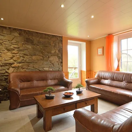 펜션 Cozy Holiday In Stoumont With Sauna And Jacuzzi